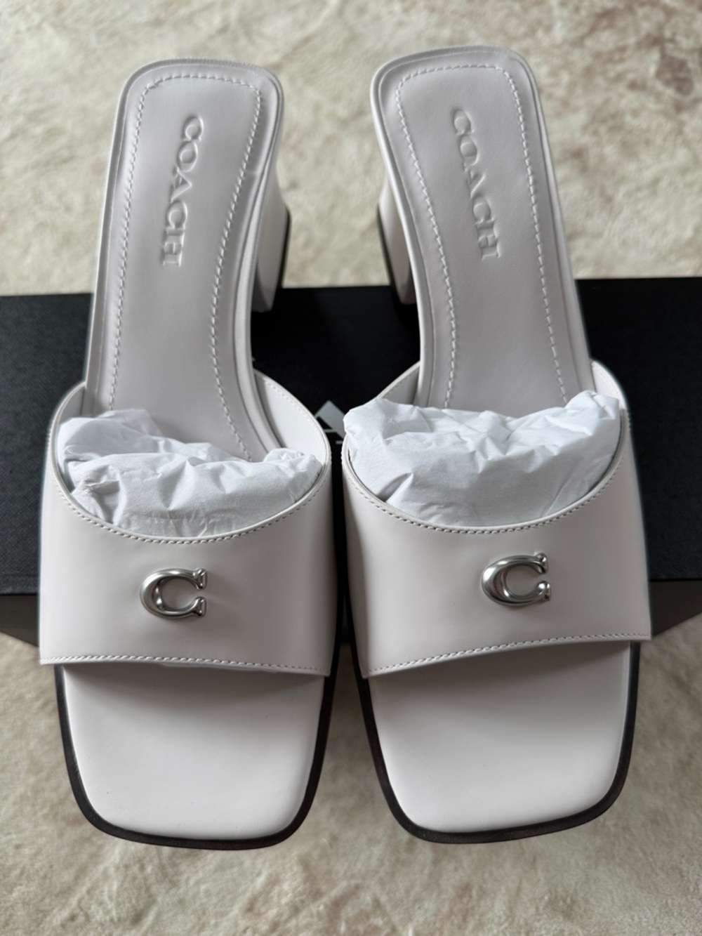 Coach White Leather Healed Sandals with Silver Tone 'C' Accent Size 9 - Picture 2 of 5
